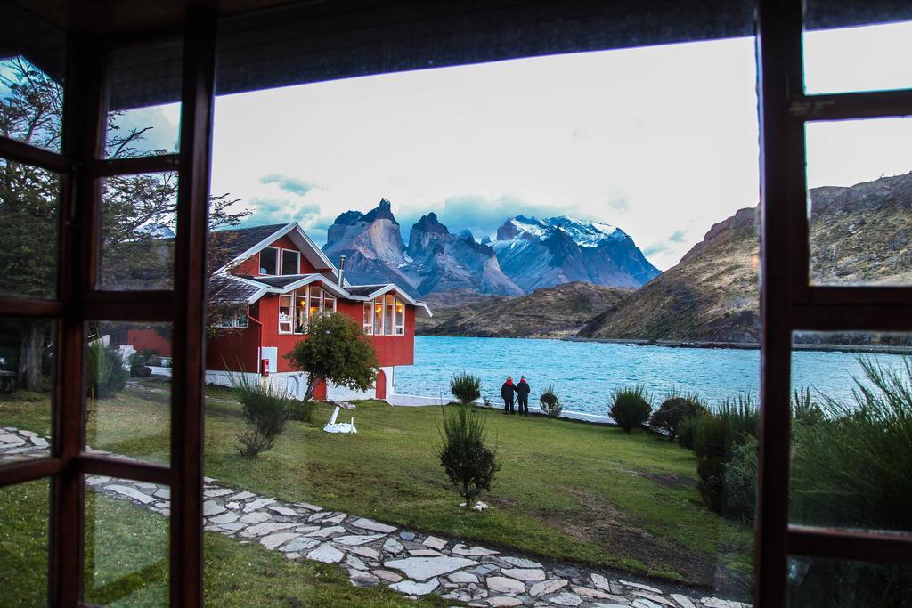 Hosteria Pehoe Torres del Paine National Park Bagian luar foto