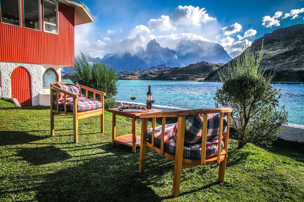 Hosteria Pehoe Torres del Paine National Park Bagian luar foto