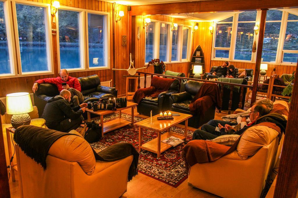 Hosteria Pehoe Torres del Paine National Park Bagian luar foto