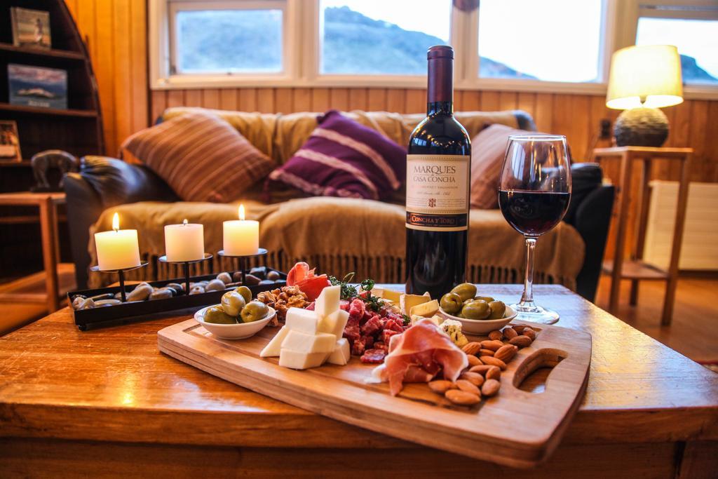 Hosteria Pehoe Torres del Paine National Park Bagian luar foto